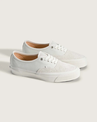 New box vans - in,