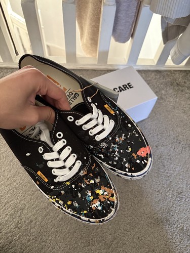 Vans gallery dept department - vans,